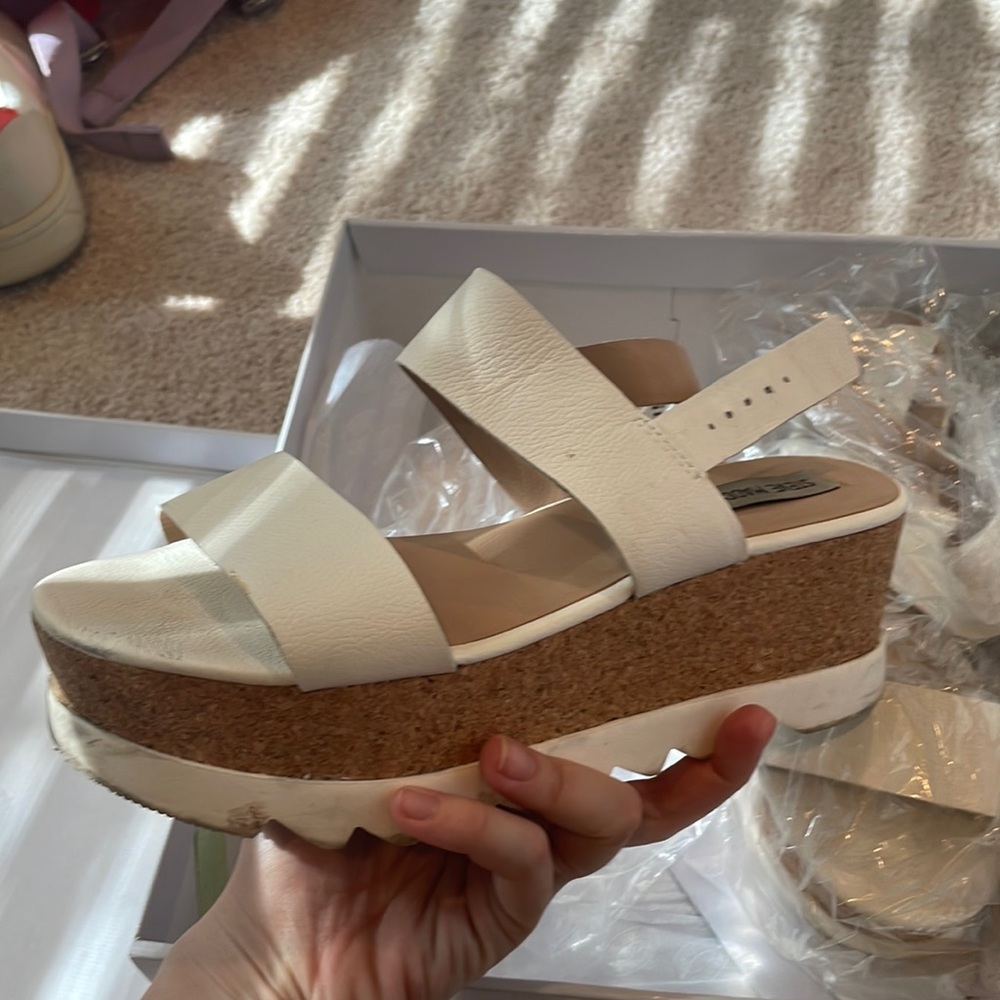 Steve Madden platform sandals